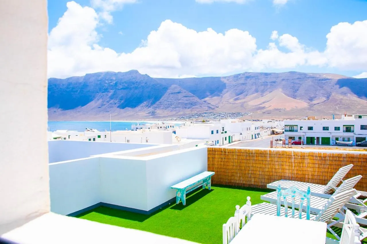 Famara Rooftop 2